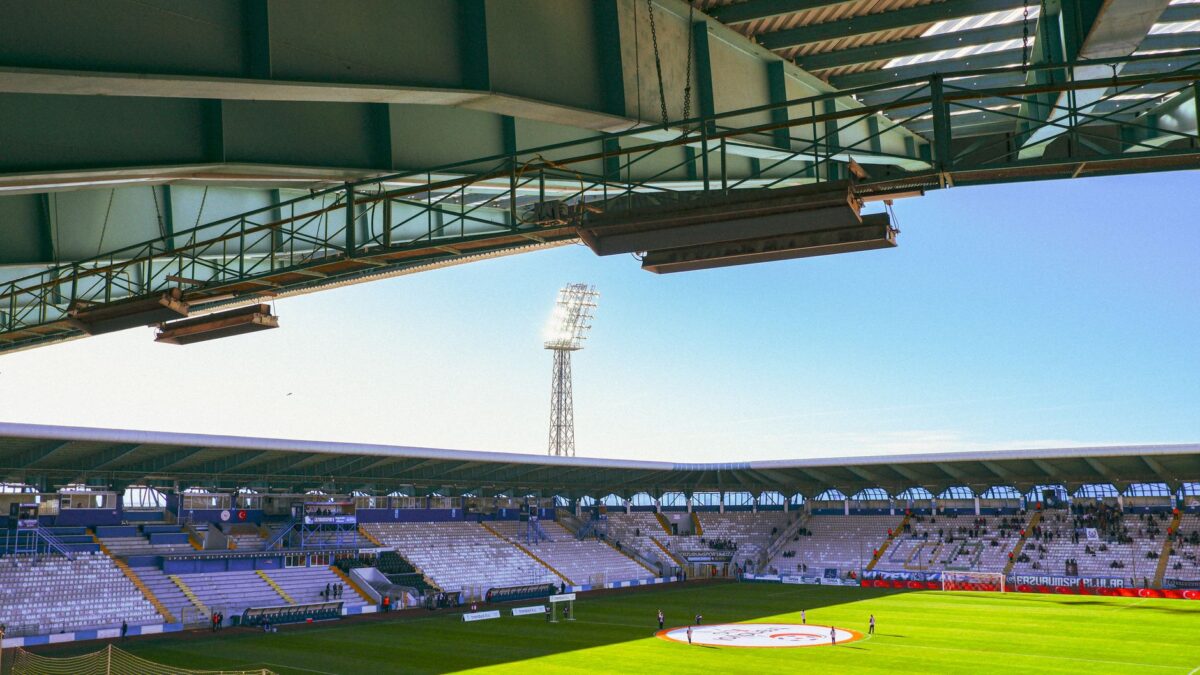 stade rennais mayenda haise adapte poste